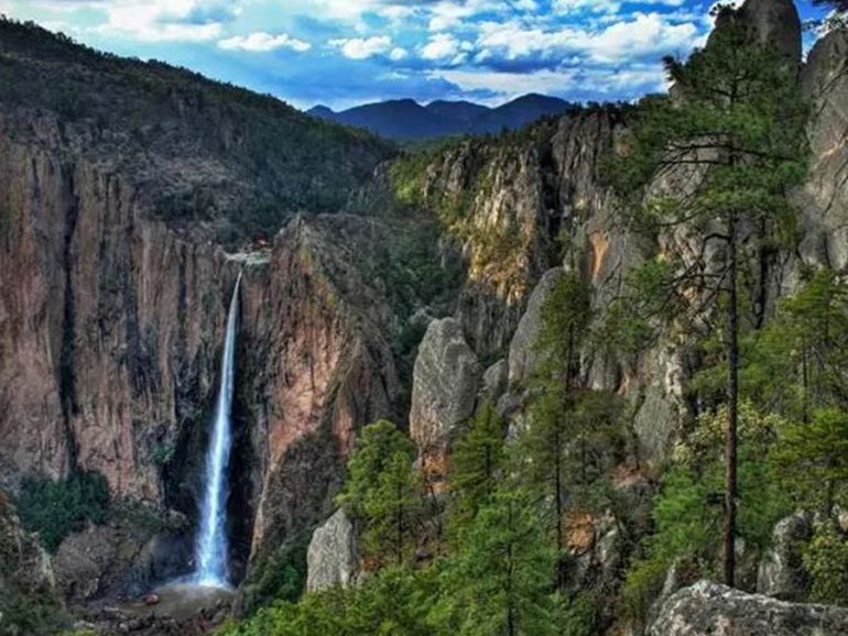 VTC Cascada de Basasiachic